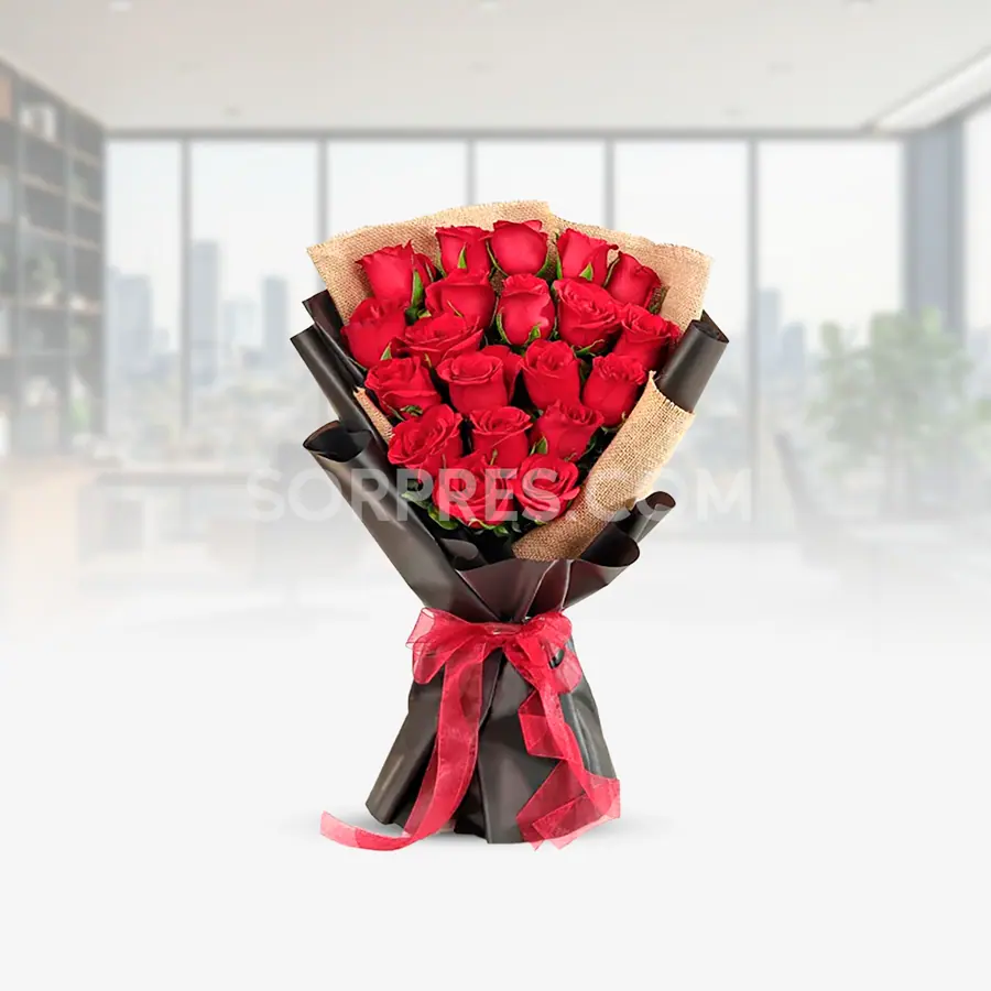 Ramo de rosas rojas con lazo rojo – florería en Lima
