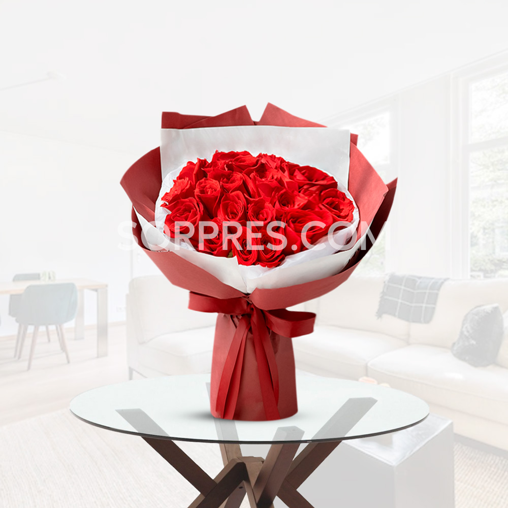 Ramo de rosas Sorpres – flores en Cusco